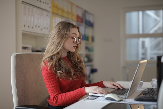 10 Reasons Why You Need To Hire an Accountant for Your Small Business