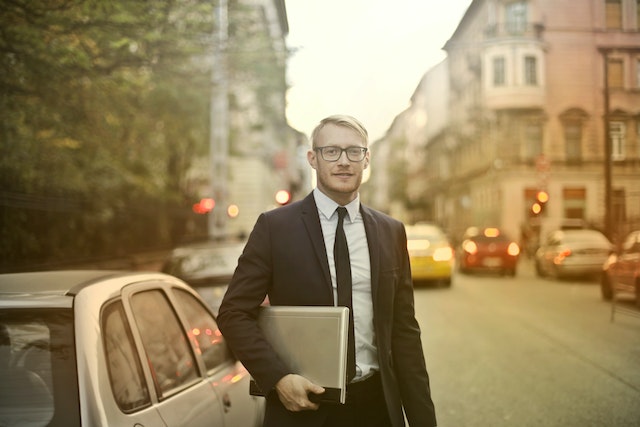 The Ultimate Guide to Choosing the Best Sales Training Program