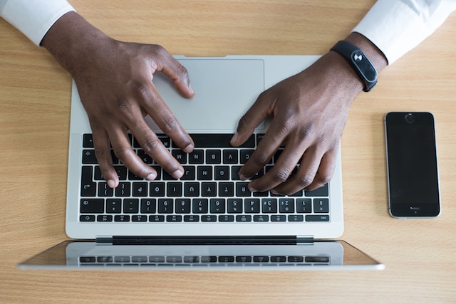 6 Best ChatGPT AI Chrome Extensions for Productivity