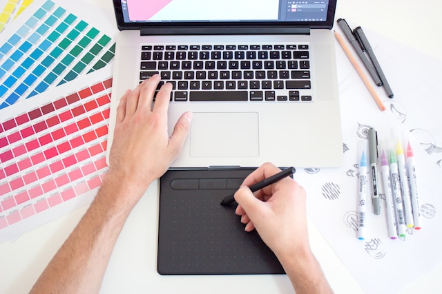 How to Start a Freelance Graphic Design Business