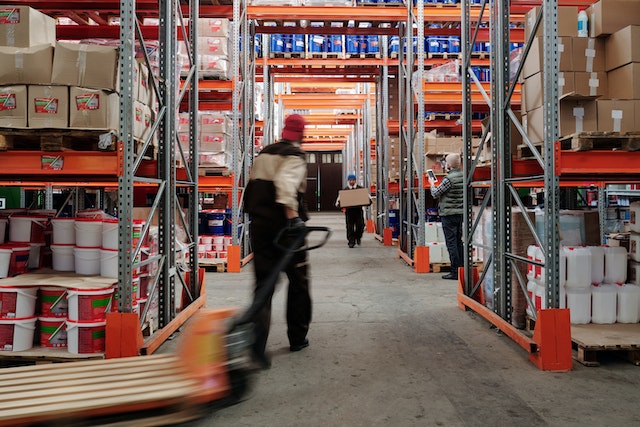How to Choose the Right Specialized Pallet Shipping Service for Your Trucking Needs