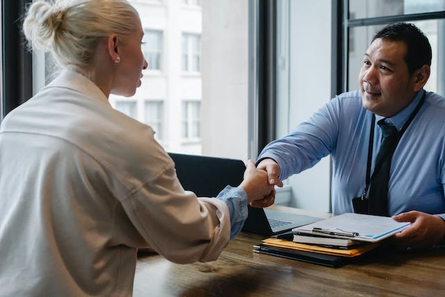 How to Implement a Comprehensive Employee Criminal Background Check Policy