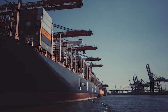 Top 6 Tips To Start An Import/Export Business