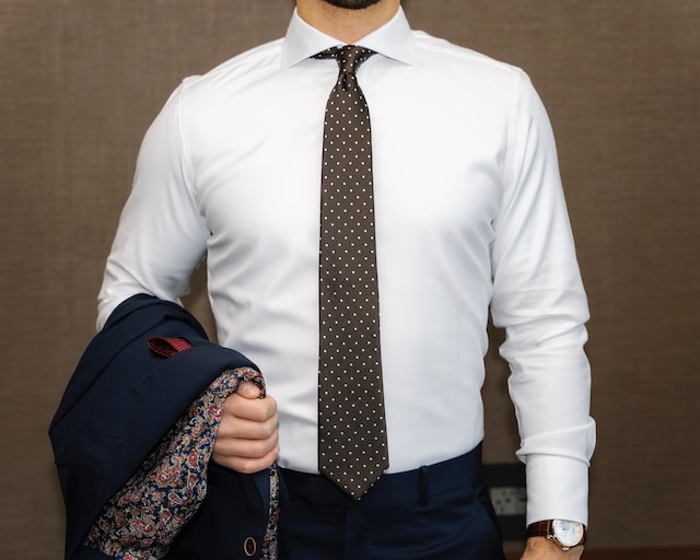 A Gentleman's Essential Guide to Shirt Styles