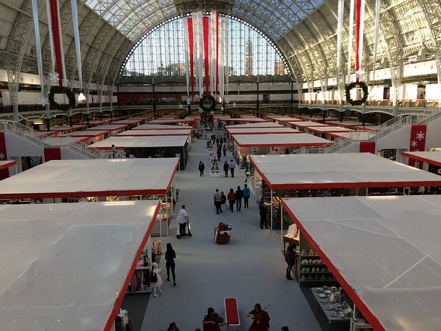 Seven Tips for Organizing a Trade Show on a Tight Budget