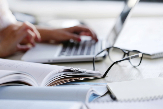 Effective Strategies for Choosing the Right Promotional Products Supplier